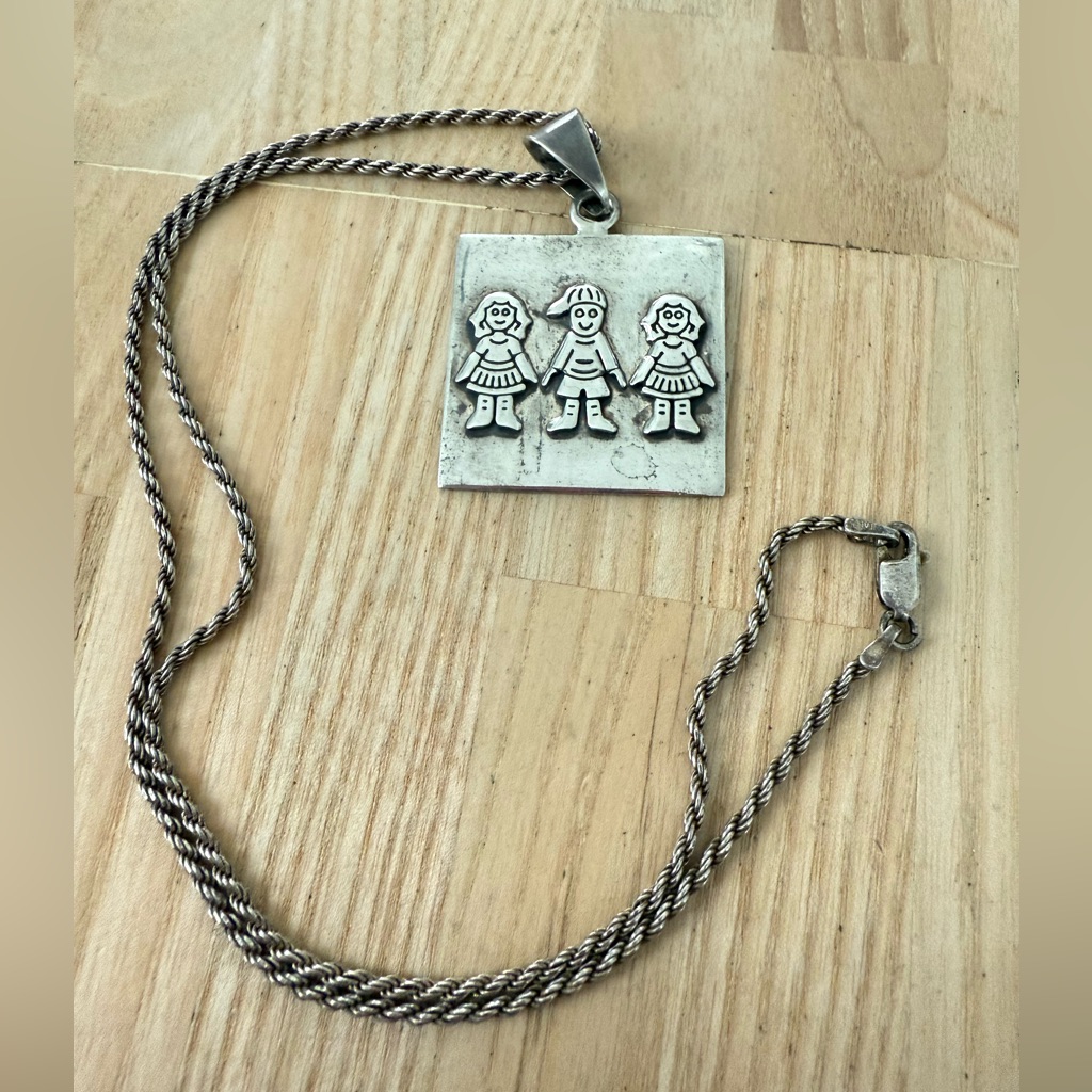925 Sterling Silver Save The Children Square Pendant Twisted Rope Chain Necklace